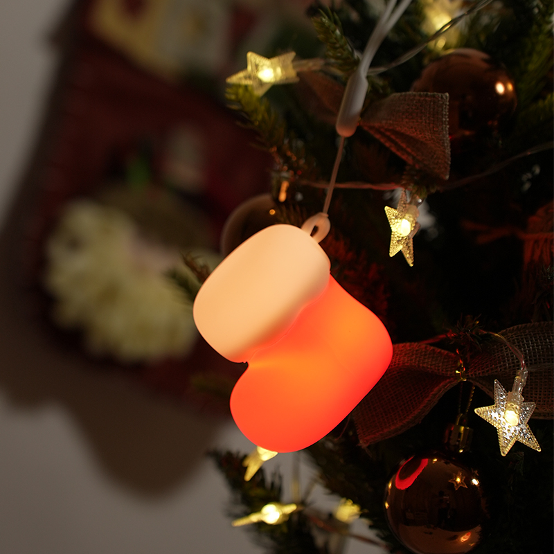 Christmas Stocking Hanging - زينة عيد الميلاد المعلقة على شكل